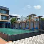 Review photo of Maldives Beach Resort 6 from Nipawan R.