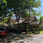 Review photo of Bale Karang Cottages 3 from Hosty E.