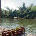 Review photo of Boutique Raft Resort from Sakunluk P.