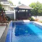 Review photo of Al Jumeirah Resort Puncak 5 from Windro N. S.