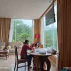 Review photo of Royal Senyiur Hotel from Ihya U.