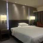 Hình ảnh đánh giá của Royal Plaza Hotel 4 từ Low S. H.