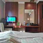 Review photo of Olympic Hotel 4 from Moh S.