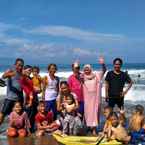 Ulasan foto dari Villa Familly Pantai Citepus Pelabuhanratu dari Adi P.