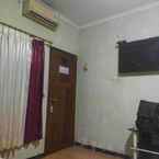 Review photo of Global Inn Syariah Mitra RedDoorz near Juanda T1 Airport from Sudarmono S.