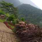 Review photo of Lingkung Gunung Resort 3 from Ulfa N.