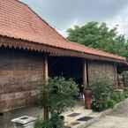 Review photo of SPOT ON 90742 Kinanthy Homestay Syariah 2 from Siva P. A. P.