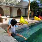 รูปภาพรีวิวของ Cozy Stay Hotel Bali by ARM Hospitality 6 จาก Putri P.