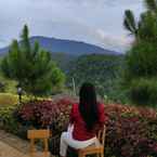 Review photo of Lingkung Gunung Resort 2 from Novita S.