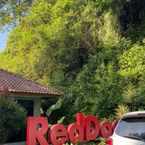 Review photo of RedDoorz Resort Syariah near D'Castello Ciater Subang from Herdiana H.