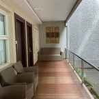 Review photo of de'Corner Suite Guest House from Siska D. A.