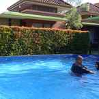 Review photo of Rumput Hotel Resort & Resto 3 from Regita A. G.