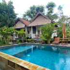 Review photo of Japa Bungalow 2 from Alfan C. Y.