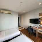 Review photo of Fives Hotel Johor Bahru City Center 4 from Nima J.