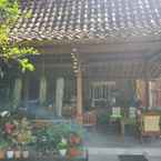 Review photo of Ethnic Room at Omah Limasan by Omah Bungah 2 from Bertha S.