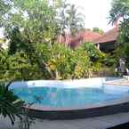 Review photo of Adus Beach Inn from Slamet R.