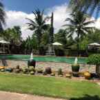 Review photo of Baan Baitan Resort 2 from Oum A.