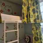 Review photo of Butik Capsule Hostel from Sindi A. P.