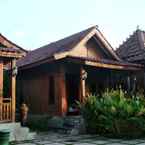 Review photo of Omah Teras Bata Guesthouse from Alfa N. I.