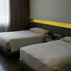 Review photo of Geary Hotel Bandung 2 from Teuku U. I.