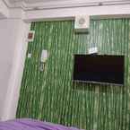 Ulasan foto dari Channel Stay at Bassura City Apartment dari Sila S.