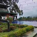 Review photo of Urbanview Resort Syariah Khansa Cisarua Puncak by RedDoorz 2 from Naila F.