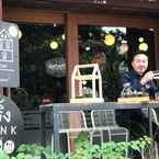 Review photo of The Prink Cafe & Hostel from Roongaran W.