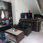 Review photo of OYO 1326 Mahakam Guest House 2 from Fabry F. L.