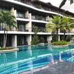 Review photo of Holiday Ao Nang Beach Resort, Krabi (SHA Extra Plus+) 4 from Romadorn B.