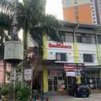 Review photo of Reddoorz near ITC Mangga Dua from Vando A.