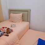 Review photo of Nice Room at JFIVE Guesthouse from Reny D. R.