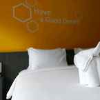 Review photo of Seven Bee Boutique Hotel from Sahawatchara U.