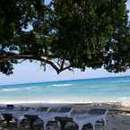 Review photo of La Isla Bonita Talikud Island Beach Resort 2 from Han Y.