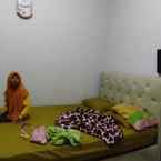 Review photo of OYO 90543 An-nur Guest House Syariah 5 from Dewi W.