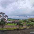 Review photo of OYO 1194 Villa Bukit Panderman Residence 5 from Achmad F. F.