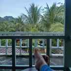 Review photo of Hotel dan Gazebo Pinggir Kali Prigen Mitra RedDoorz from Ali J.