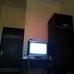 Review photo of SPOT ON 90418 Akasia Hotel Syariah 4 from Irena P. H.