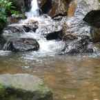 Ulasan foto dari Cilember Cottage & Lodge - Curug CIlember 2 dari Ridwan S.