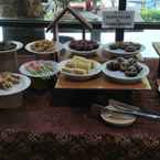 Review photo of Hotel Yusro Jombang (Family Hotel) Restaurant & convention 2 from Anang S.