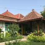 รูปภาพรีวิวของ Chic Room at Summergrass Bed & Breakfast 2 จาก Anggi F. S.