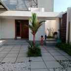 Review photo of Guest House B Fren Syariah Near JIH Yogyakarta Mitra RedDoorz 5 from Margaretha D. R. A.