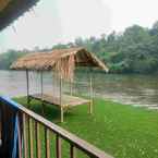 Review photo of Binlha Raft Resort Kanchanaburi from Sommart C.