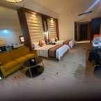 Review photo of Royal Halong Hotel 5 Star from Ho T. T.