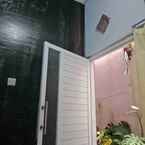 Review photo of Pinky Guest House Syariah Kota Batu from Fara D. A. V. W.