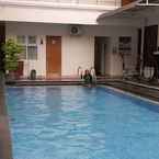 Review photo of Urbanview Hotel Syariah Casa Azmya Yogyakarta from Adi S.