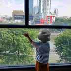 Review photo of The Life Styles Hotel Surabaya from Azizah A.