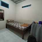 Review photo of Budget Room near Stasiun Tugu at Losmen Mawar from Meydiana I.