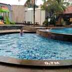 Review photo of Narita Hotel Tangerang from Toto S.