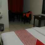 Review photo of OYO 943 Hotel Azalea Syariah 2 from Framesti F. S.