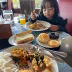 Review photo of Seruni Hotel Gunung Gede from Neny N.